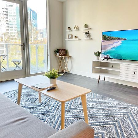 Stunning Apartment By Petco Park! Сан Диего Екстериор снимка
