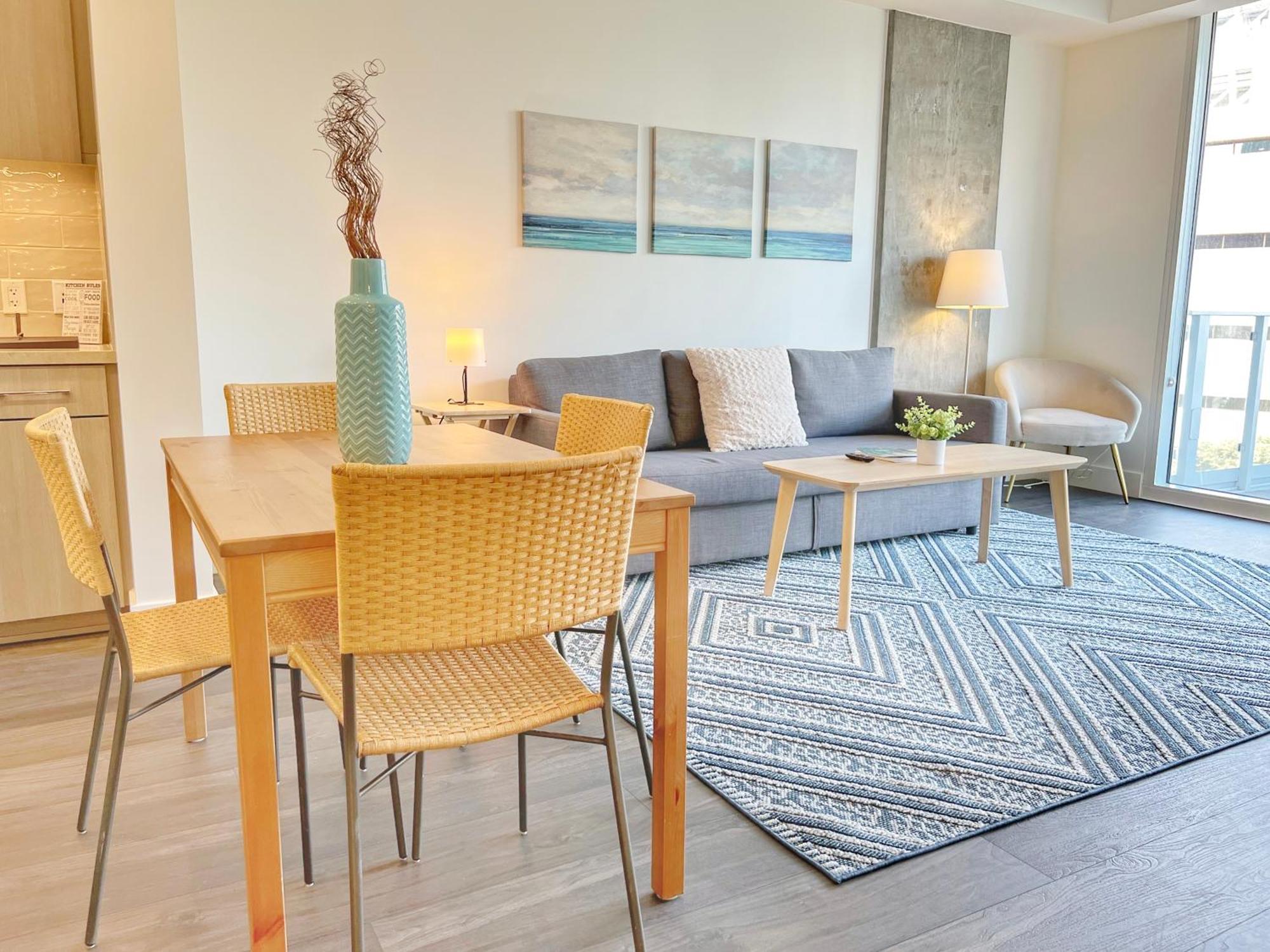 Stunning Apartment By Petco Park! Сан Диего Екстериор снимка
