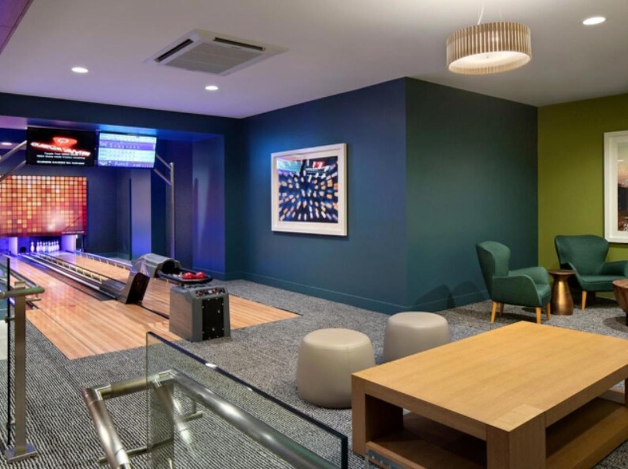 Stunning Apartment By Petco Park! Сан Диего Екстериор снимка